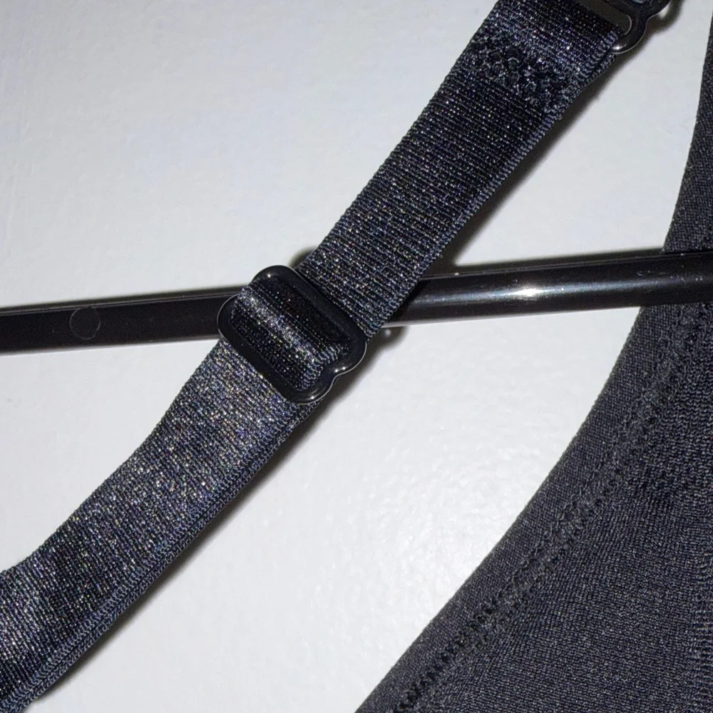 PUMA Women's Black Strappy Sports Bra - Picture 5 of 7